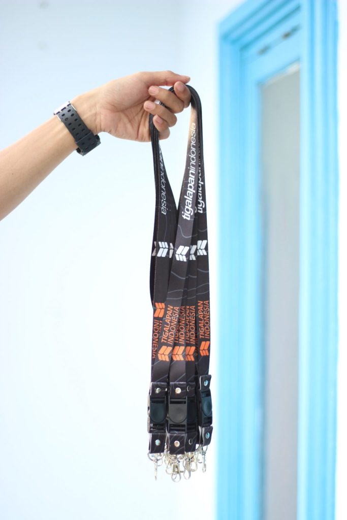 harga lanyard custom